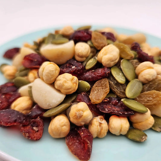 Healthy Medley (Baked macadamias, pumpkin seeds, chickpeas, cranberries, raisins)