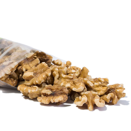 Benefits of Walnuts - Fight cancer, delay aging, helps in weight loss