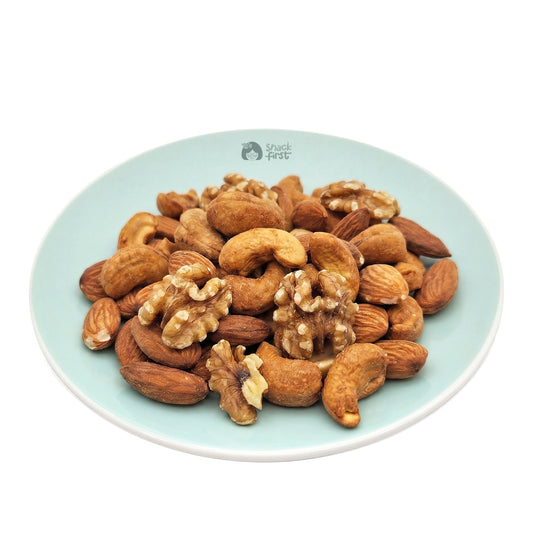 Crunchy Medley (Roasted cashews, baked almonds, walnuts)